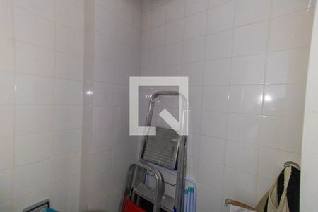 Apartamento para alugar com 80m², 2 quartos e 1 vaga Apartamento para alugar com 80m², 2 quartos e 1 vagaBanheiro de serviço