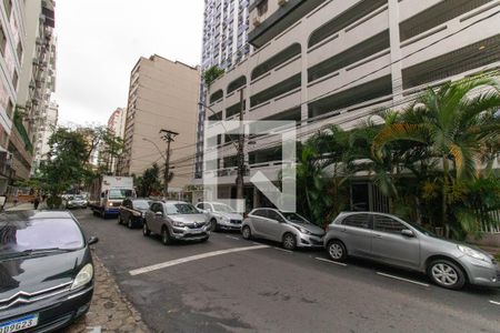 Apartamento para alugar com 80m², 2 quartos e 1 vaga Apartamento para alugar com 80m², 2 quartos e 1 vagaVista da Rua