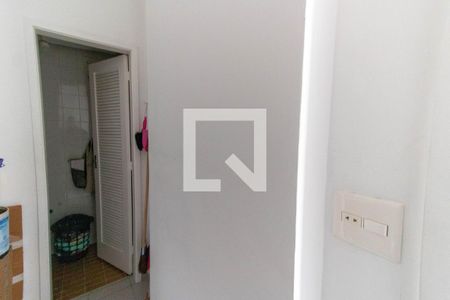 Apartamento para alugar com 80m², 2 quartos e 1 vaga Apartamento para alugar com 80m², 2 quartos e 1 vagaQuarto de Serviço