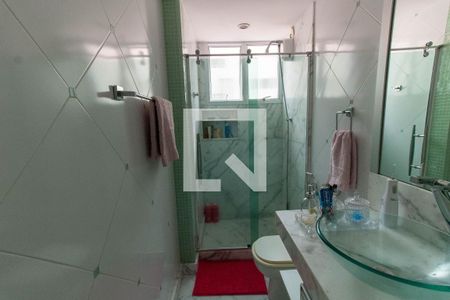 Apartamento para alugar com 80m², 2 quartos e 1 vaga Apartamento para alugar com 80m², 2 quartos e 1 vagaBanheiro da Suíte