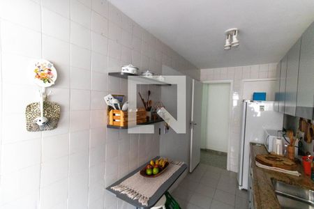 Apartamento para alugar com 80m², 2 quartos e 1 vaga Apartamento para alugar com 80m², 2 quartos e 1 vagaCozinha
