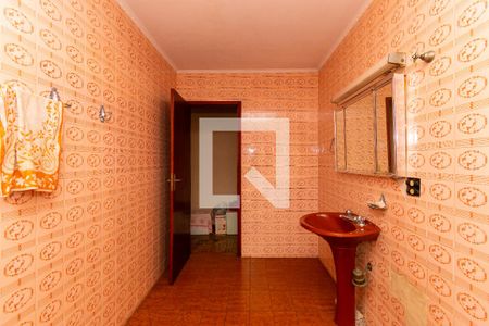 Casa à venda com 180m², 1 quarto e 9 vagas Casa à venda com 180m², 1 quarto e 9 vagasBanheiro