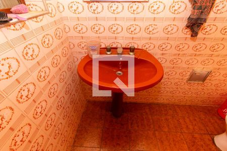 Casa à venda com 180m², 1 quarto e 9 vagas Casa à venda com 180m², 1 quarto e 9 vagasBanheiro 2