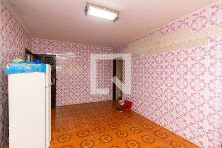 Casa à venda com 180m², 1 quarto e 9 vagas Casa à venda com 180m², 1 quarto e 9 vagasCozinha