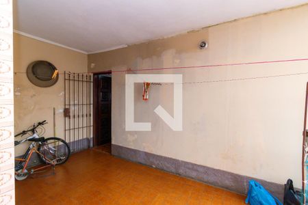 Casa à venda com 180m², 1 quarto e 9 vagas Casa à venda com 180m², 1 quarto e 9 vagasÁrea de Serviço