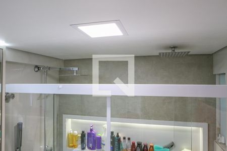 Apartamento à venda com 121m², 3 quartos e 1 vaga Apartamento à venda com 121m², 3 quartos e 1 vagaBanheiro da Suíte