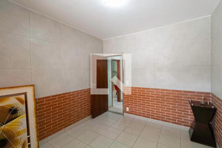 Casa para alugar com 361m², 4 quartos e 2 vagas Casa para alugar com 361m², 4 quartos e 2 vagasQuarto 1