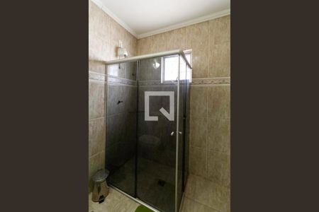 Casa para alugar com 361m², 4 quartos e 2 vagas Casa para alugar com 361m², 4 quartos e 2 vagasBanheiro social 2