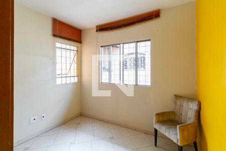 Casa para alugar com 361m², 4 quartos e 2 vagas Casa para alugar com 361m², 4 quartos e 2 vagasQuarto 2