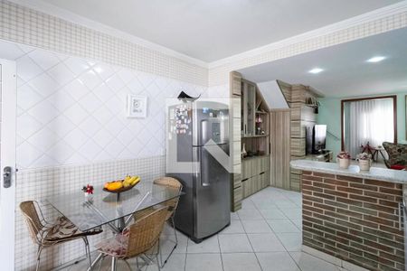 Casa para alugar com 361m², 4 quartos e 2 vagas Casa para alugar com 361m², 4 quartos e 2 vagasCozinha