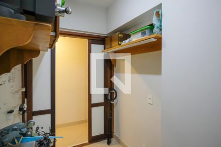 Apartamento à venda com 123m², 2 quartos e 3 vagasÁrea de serviço