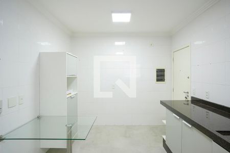 Apartamento à venda com 123m², 2 quartos e 3 vagasCozinha