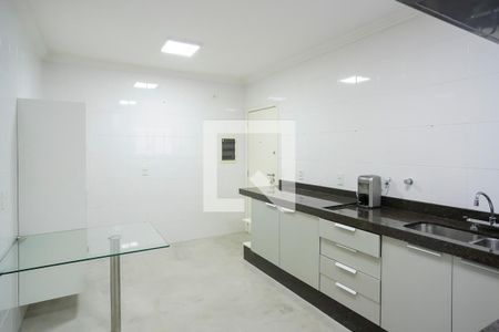 Apartamento à venda com 123m², 2 quartos e 3 vagasCozinha