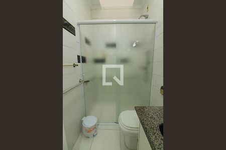 Casa à venda com 181m², 2 quartos e 3 vagasQuarto 2 - Suíte Banheiro