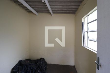 Casa à venda com 168m², 3 quartos e 2 vagas Casa à venda com 168m², 3 quartos e 2 vagasEdícula