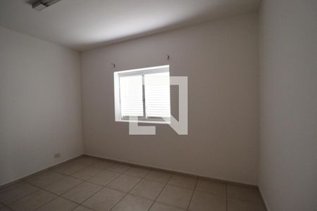 Casa à venda com 168m², 3 quartos e 2 vagas Casa à venda com 168m², 3 quartos e 2 vagasQuarto 2