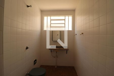 Casa à venda com 168m², 3 quartos e 2 vagas Casa à venda com 168m², 3 quartos e 2 vagasSuíte