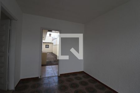 Casa à venda com 168m², 3 quartos e 2 vagas Casa à venda com 168m², 3 quartos e 2 vagasGaragem