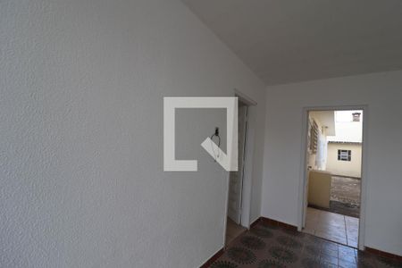 Casa à venda com 168m², 3 quartos e 2 vagas Casa à venda com 168m², 3 quartos e 2 vagasGaragem