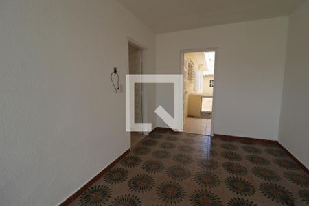 Casa à venda com 168m², 3 quartos e 2 vagas Casa à venda com 168m², 3 quartos e 2 vagasQuintal