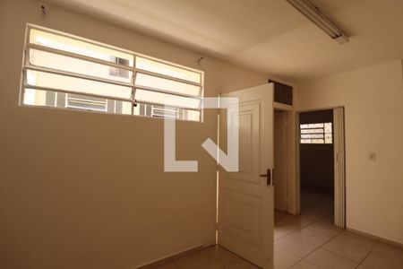 Casa à venda com 168m², 3 quartos e 2 vagas Casa à venda com 168m², 3 quartos e 2 vagasSala de Jantar