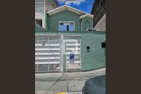 Casa para alugar com 40m², 1 quarto e sem vaga Casa para alugar com 40m², 1 quarto e sem vagaFachada