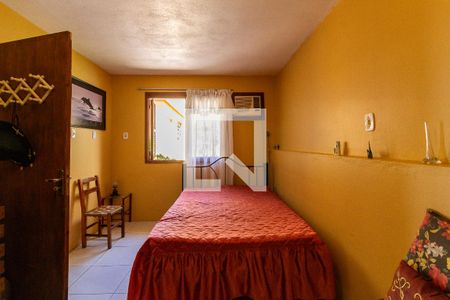 Casa à venda com 250m², 4 quartos e 3 vagas Casa à venda com 250m², 4 quartos e 3 vagasQuarto 4