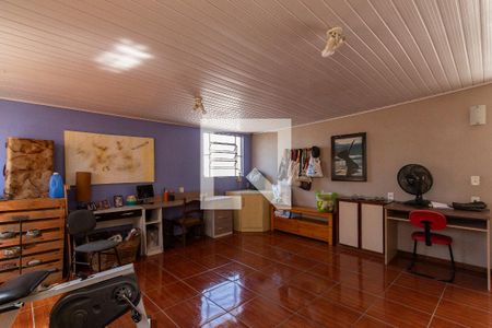 Casa à venda com 250m², 4 quartos e 3 vagas Casa à venda com 250m², 4 quartos e 3 vagasQuarto 3