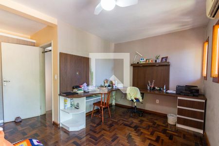 Casa à venda com 250m², 4 quartos e 3 vagas Casa à venda com 250m², 4 quartos e 3 vagasQuarto 1