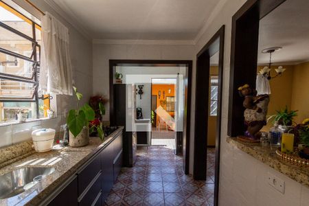 Casa à venda com 250m², 4 quartos e 3 vagas Casa à venda com 250m², 4 quartos e 3 vagasCozinha