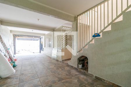 Garagem de casa para alugar com 4 quartos, 250m² em Vila Engenho Novo, Barueri