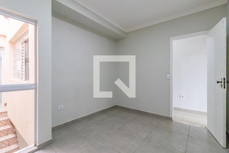 Casa para alugar com 250m², 4 quartos e 2 vagas Casa para alugar com 250m², 4 quartos e 2 vagasQuarto 2