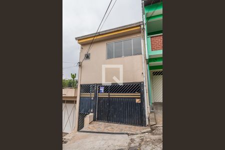 Fachada de casa para alugar com 4 quartos, 250m² em Vila Engenho Novo, Barueri