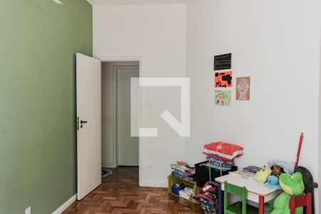 Apartamento à venda com 110m², 3 quartos e 1 vagaQuarto 2