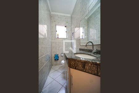 Lavabo de casa para alugar com 3 quartos, 125m² em Vila Santa Isabel, São Paulo