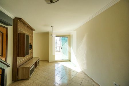 Sala de casa para alugar com 3 quartos, 125m² em Vila Santa Isabel, São Paulo