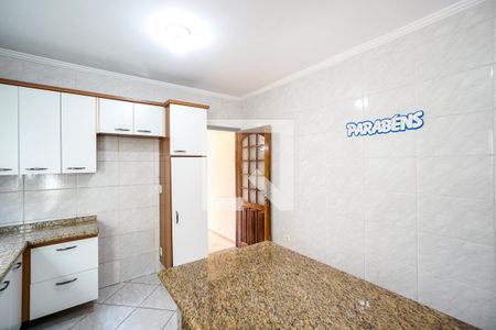 Casa para alugar com 125m², 3 quartos e 2 vagas Casa para alugar com 125m², 3 quartos e 2 vagasCozinha