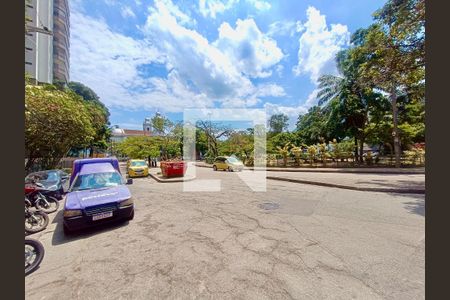 Apartamento para alugar com 83m², 1 quarto e 1 vagaVista da Rua