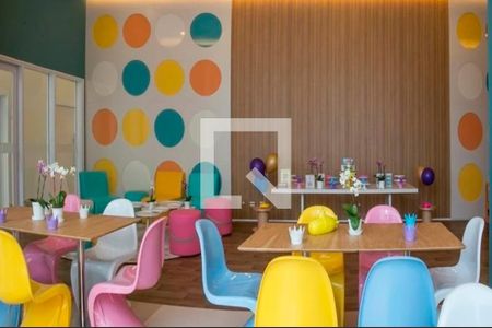 Apartamento à venda com 189m², 3 quartos e 3 vagasÁrea comum - Salão de festas