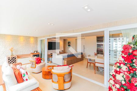 Apartamento à venda com 189m², 3 quartos e 3 vagasVaranda