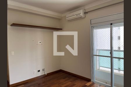 Apartamento à venda com 230m², 4 quartos e 3 vagasSuíte 1