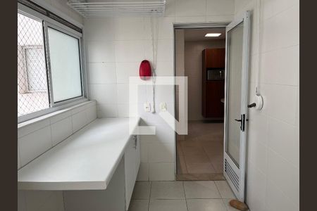Apartamento à venda com 230m², 4 quartos e 3 vagasÁrea de Serviço