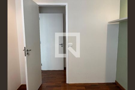Apartamento à venda com 230m², 4 quartos e 3 vagasEscritório