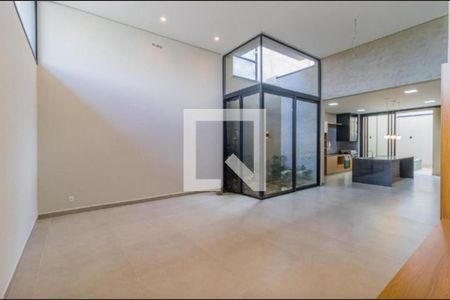 Casa de condomínio à venda com 206m², 3 quartos e 4 vagasFoto 04