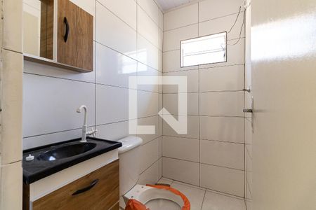 Casa à venda com 55m², 1 quarto e 1 vaga Casa à venda com 55m², 1 quarto e 1 vagaBanheiro