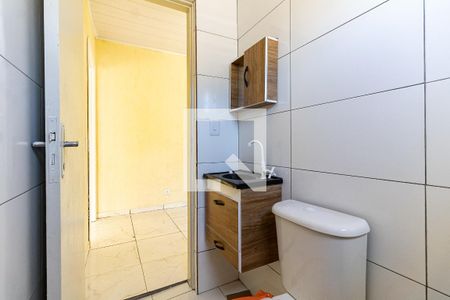 Casa à venda com 55m², 1 quarto e 1 vaga Casa à venda com 55m², 1 quarto e 1 vagaBanheiro