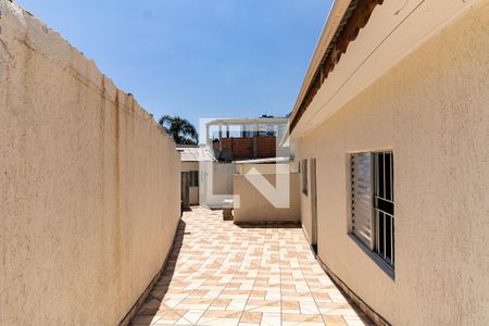 Casa à venda com 55m², 1 quarto e 1 vaga Casa à venda com 55m², 1 quarto e 1 vagaEntrada