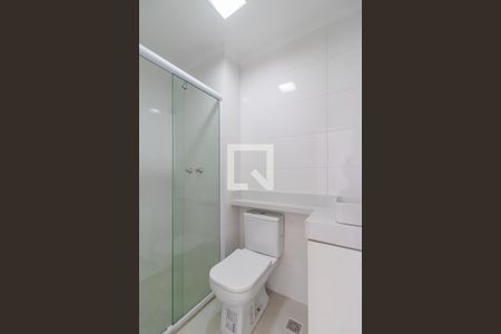 Banheiro Social de apartamento para alugar com 2 quartos, 62m² em Alphaville, Barueri