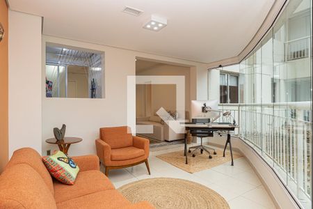 Varanda da sala de apartamento para alugar com 1 quarto, 60m² em Cerqueira César, São Paulo