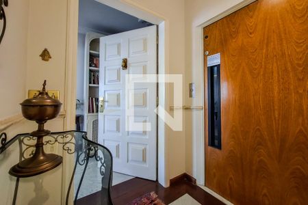 Hall de apartamento à venda com 4 quartos, 190m² em Vila Mariana, São Paulo